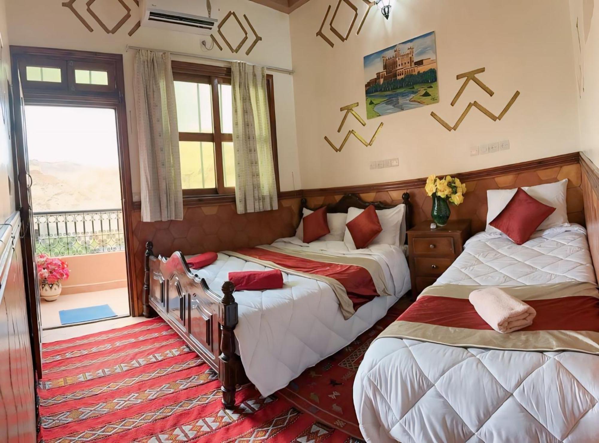 Kasbah La Famille Berbere Hotel Boumalne Dades Exterior photo